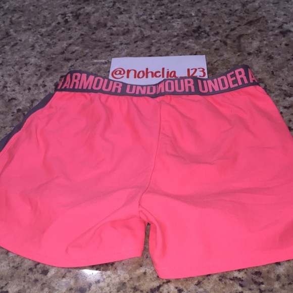 Under Armour Shorts - Picture 4 of 5